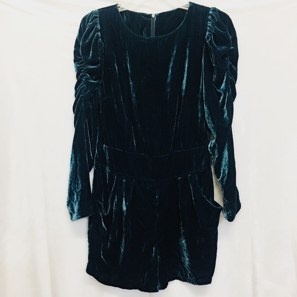 TOPSHOP VINTAGE GREEN VELVET ROMPER SIZE 6